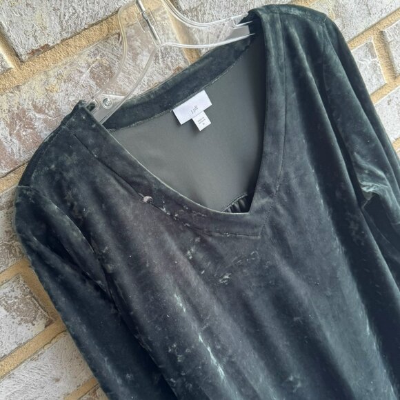 J. Jill Long Sleeve V-Neck Sage Green Velour Blouse Women's Size M - Picture 5 of 7